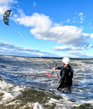 Kitesurfing Lessons in Edinburgh - Kitesurfing Lessons Scotland